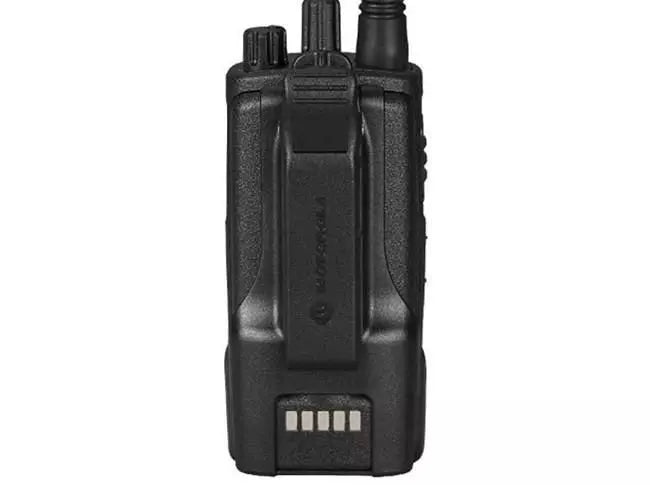 Motorola XT420 Walkie Talkie Twin Pack - Newtech Store Saudi Arabia